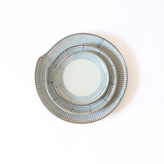 陶瓷電容自動檢測設備用于陶瓷零件外觀檢測案例