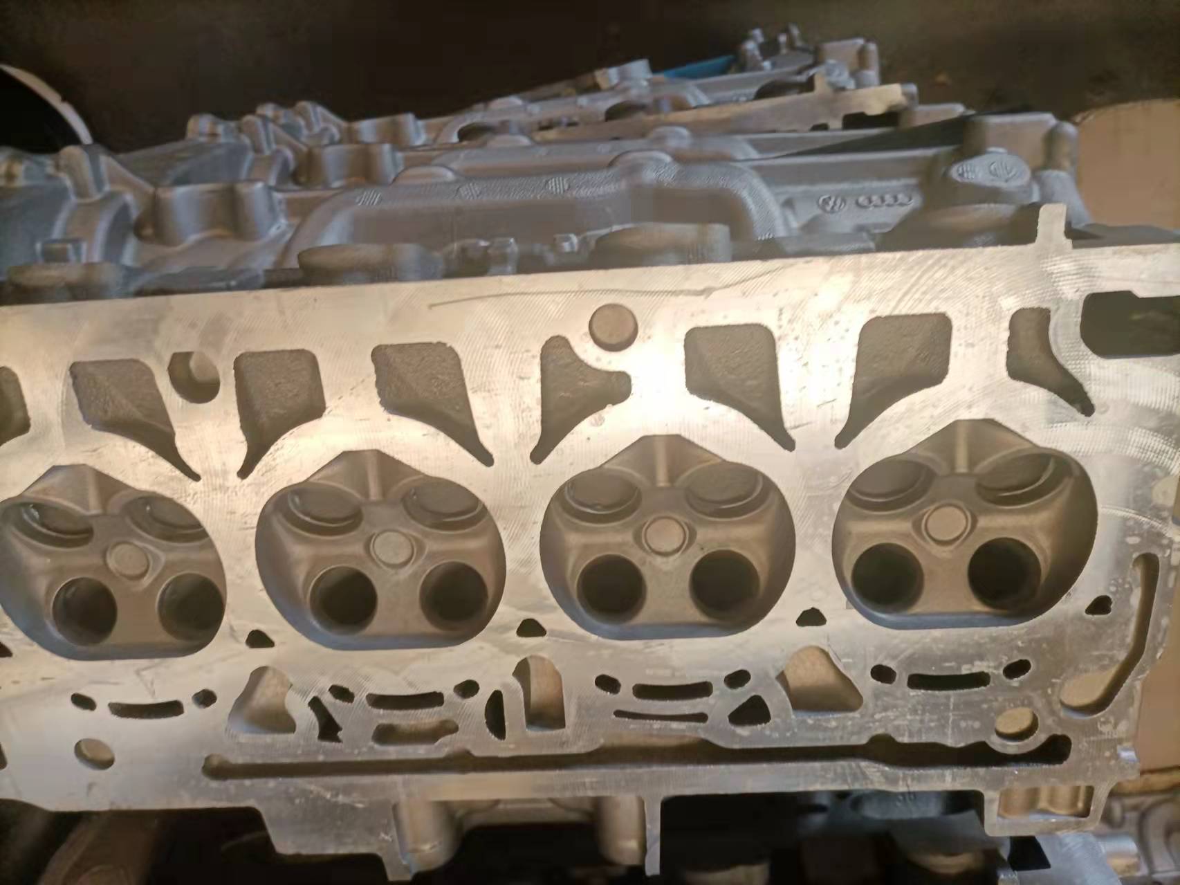 汽車缸蓋 氣道內(nèi)檢測(cè)設(shè)備 機(jī)器視覺整機(jī)