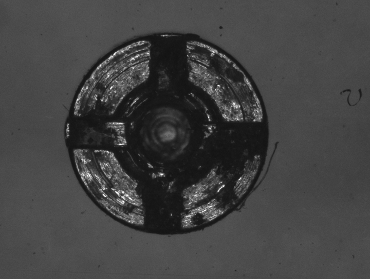 底部正光檢測不良品原圖及分析圖