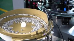 在插針生產(chǎn)線上應(yīng)用自動(dòng)化視覺(jué)檢測(cè)設(shè)備